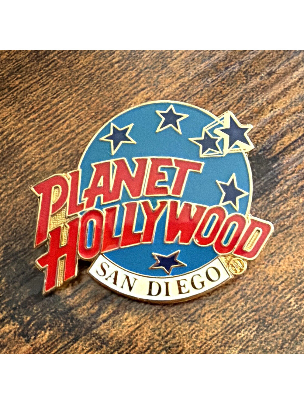 Vintage Planet Hollywood San Diego Classic Logo Advertising Pin 1996